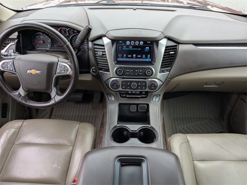 Used 2020 Chevrolet Tahoe LT w/ Luxury Package image 15