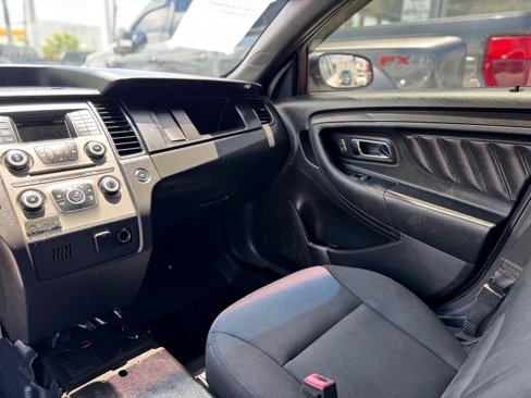 Used 2017 Ford Taurus Police Interceptor AWD image 14