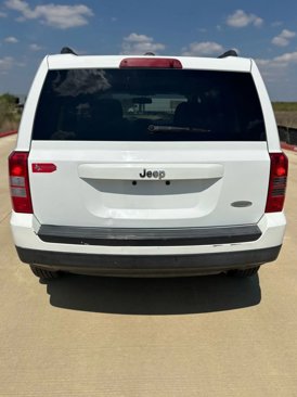 Used 2014 Jeep Patriot Latitude image 7