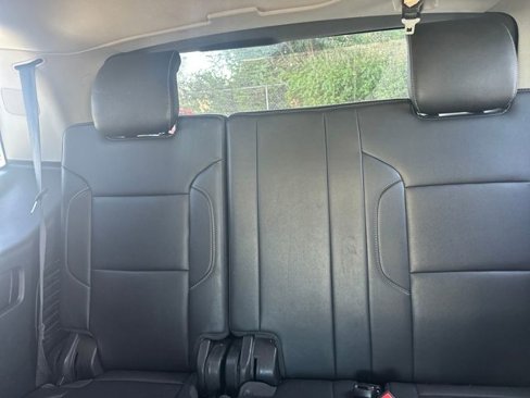 Used 2018 Chevrolet Tahoe LT image 10