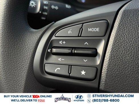 New 2025 Hyundai Venue SE image 22
