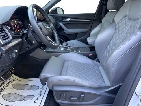 Used 2019 Audi SQ5 Prestige image 11