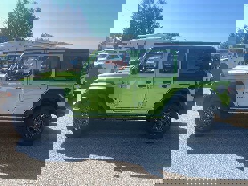 New 2025 Jeep Wrangler Unlimited Sport image 8