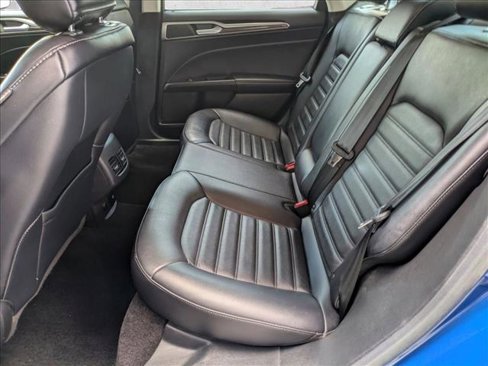Used 2017 Ford Fusion Energi SE image 19