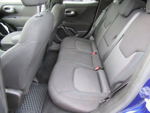 Used 2021 Jeep Renegade Latitude w/ Convenience Group image 25