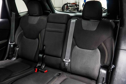 Used 2016 Jeep Cherokee Latitude w/ Comfort/Convenience Group image 34