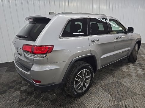 Used 2021 Jeep Grand Cherokee Limited image 10