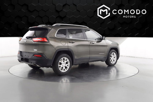 Used 2015 Jeep Cherokee Latitude w/ Comfort/Convenience Group image 3