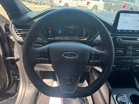 New 2025 Ford Escape ST-Line w/ Equipment Group 301A image 10