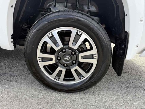 Used 2018 Toyota Tundra SR5 image 53