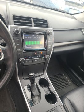 Used 2017 Toyota Camry XLE image 11