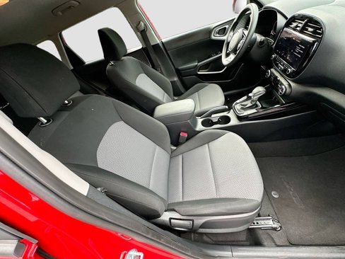 Used 2023 Kia Soul S image 31