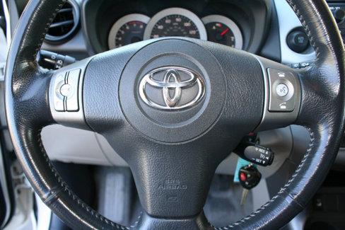 Used 2008 Toyota RAV4 Limited image 15