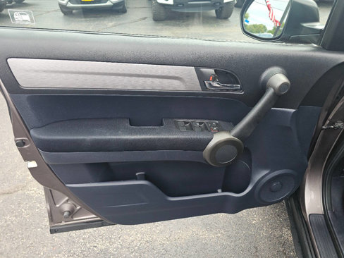 Used 2011 Honda CR-V SE image 11