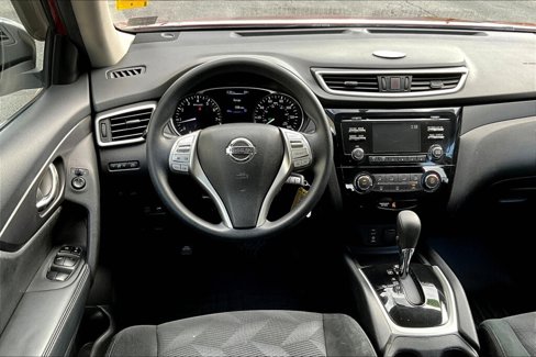 Used 2016 Nissan Rogue S image 7