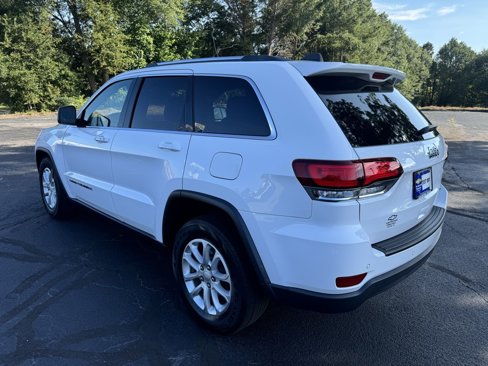 Used 2021 Jeep Grand Cherokee Laredo X image 4