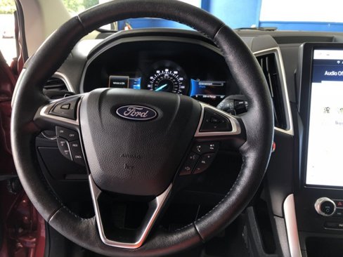 Certified 2022 Ford Edge SEL image 18