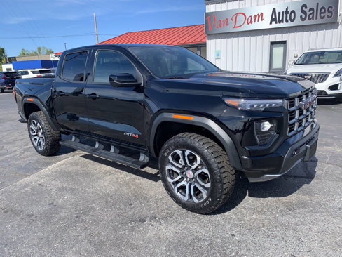 Used 2023 GMC Canyon AT4 w/ AT4 Premium Package image 3