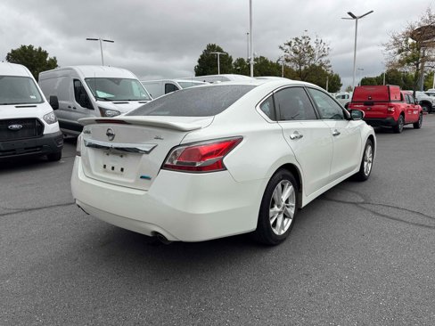 Used 2014 Nissan Altima 2.5 SL w/ Technology Package image 7