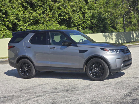 Used 2020 Land Rover Discovery HSE image 21