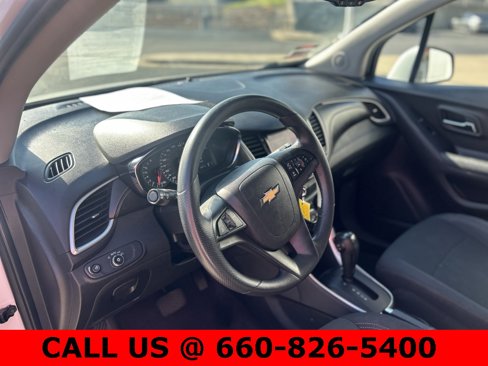 Used 2020 Chevrolet Trax LS w/ Tint and Cruise Package image 11