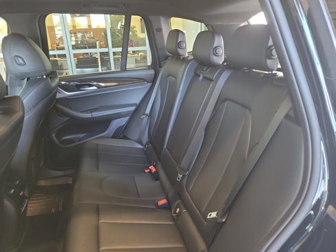 Used 2018 BMW X3 xDrive30i image 16