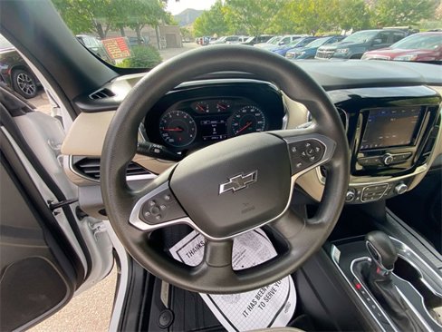 Used 2022 Chevrolet Traverse LS w/ Midnight/Sport Edition image 10