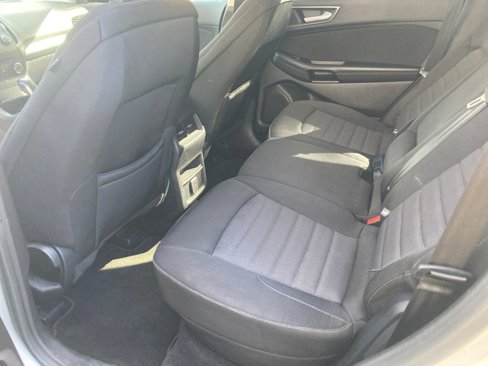 Used 2016 Ford Edge SE image 32