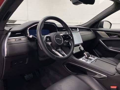 Used 2023 Jaguar F-PACE S image 10