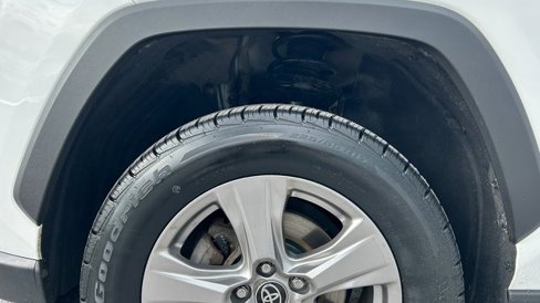 Used 2023 Toyota RAV4 XLE image 11