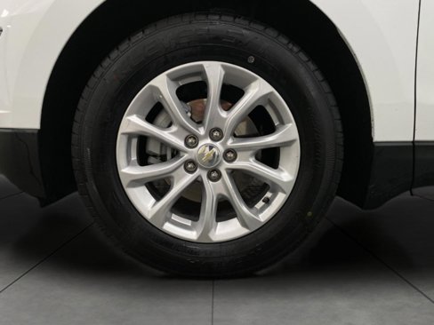 Used 2020 Chevrolet Equinox LS image 12