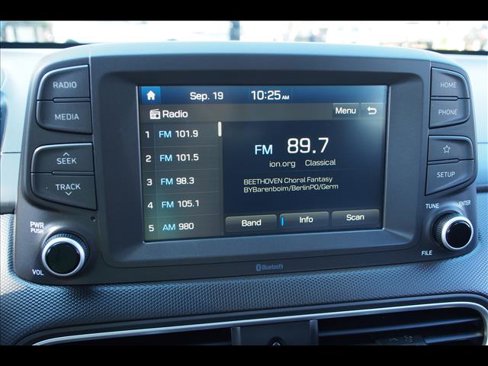 Used 2019 Hyundai Kona SE image 30