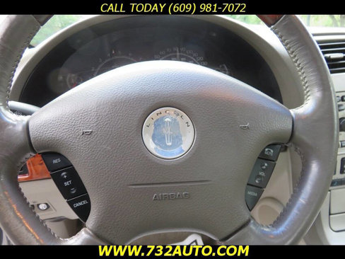 Used 2004 Lincoln LS image 31