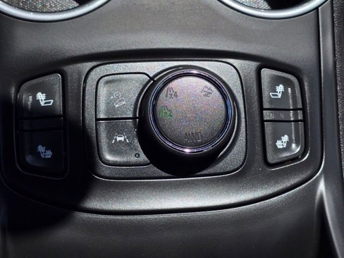 Used 2021 GMC Terrain SLT image 31