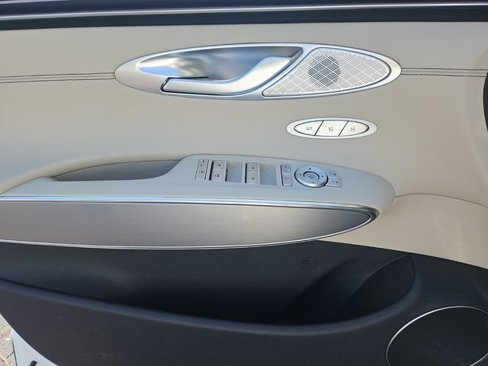 New 2026 Genesis GV70 2.5T Select image 14