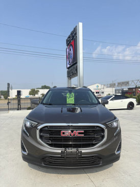 Used 2019 GMC Terrain SLE w/ Driver Convenience Package image 3