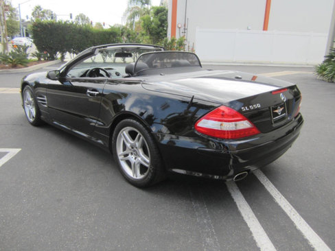 Used 2007 Mercedes-Benz SL 550 w/ AMG Sport Pkg image 17