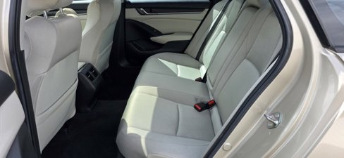 Used 2020 Honda Accord EX image 11
