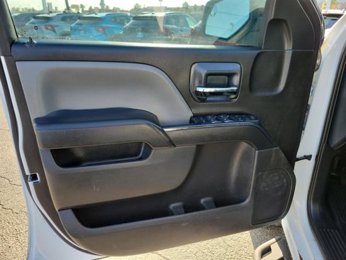 Used 2018 Chevrolet Silverado 1500 W/T w/ Trailering Package image 19