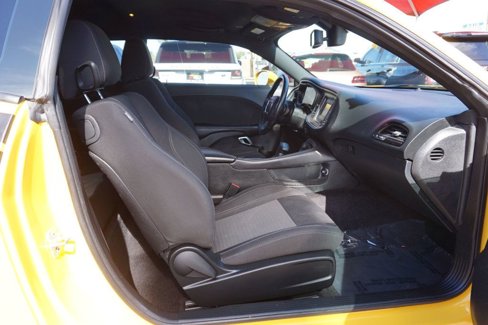 Used 2017 Dodge Challenger SXT image 18