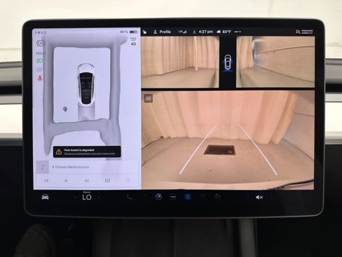 Used 2023 Tesla Model Y Long Range image 35
