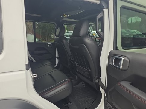 Used 2021 Jeep Wrangler Unlimited Rubicon image 16