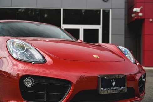 Used 2014 Porsche Cayman S image 2