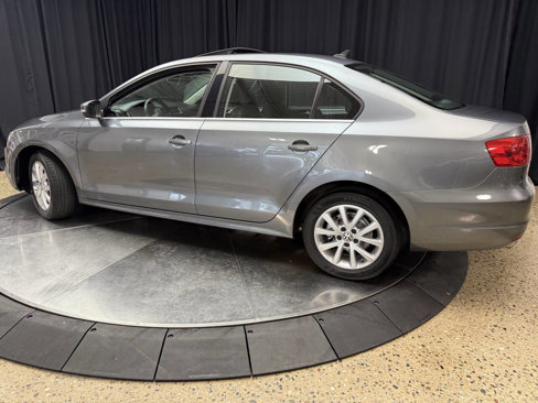 Used 2013 Volkswagen Jetta SE image 10