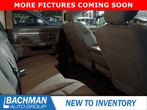 Used 2018 RAM 1500 SLT image 9