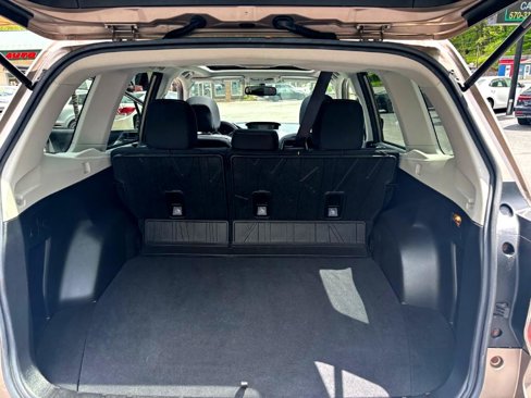 Used 2015 Subaru Forester 2.5i Premium w/ All-Weather Package image 36