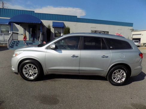 Used 2013 Buick Enclave Convenience image 3