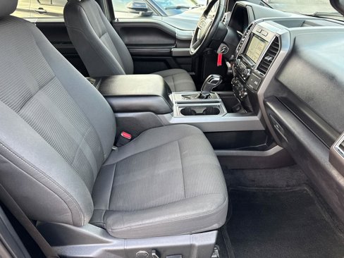 Used 2016 Ford F150 XLT w/ Equipment Group 302A Luxury image 18