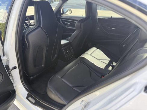 Used 2015 BMW M3 image 25