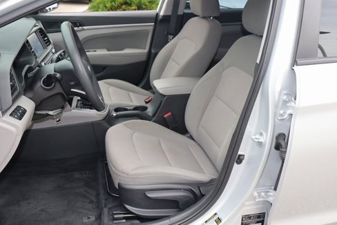 Used 2019 Hyundai Elantra SEL image 12